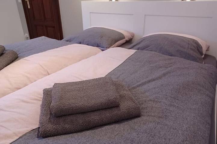 Ganze Wohnung, Kleine Galerie: Küche | Kamin | Netflix | Hofladen in Steinhöfel, Region Oder - Spree