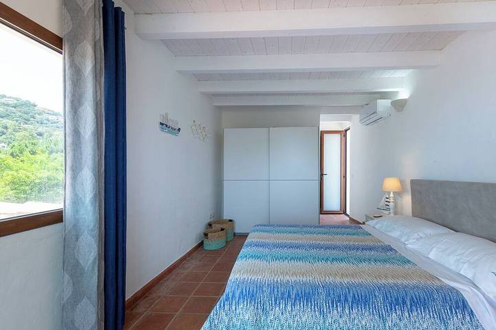 Villa Giulietta – Privater Pool, 200 Meter vom Strand entfernt in Torre delle Stelle, Maracalagonis