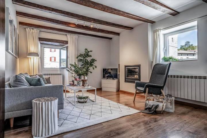 Apartamento de vacaciones para 6 personas, con vistas en Pirineo Navarro