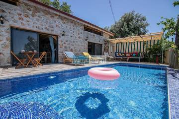 Villa pour 2 personnes, avec jardin dans Province d'Antalya