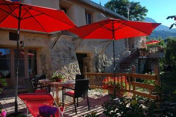 Gîte pour 4 personnes, avec jardin à Chorges