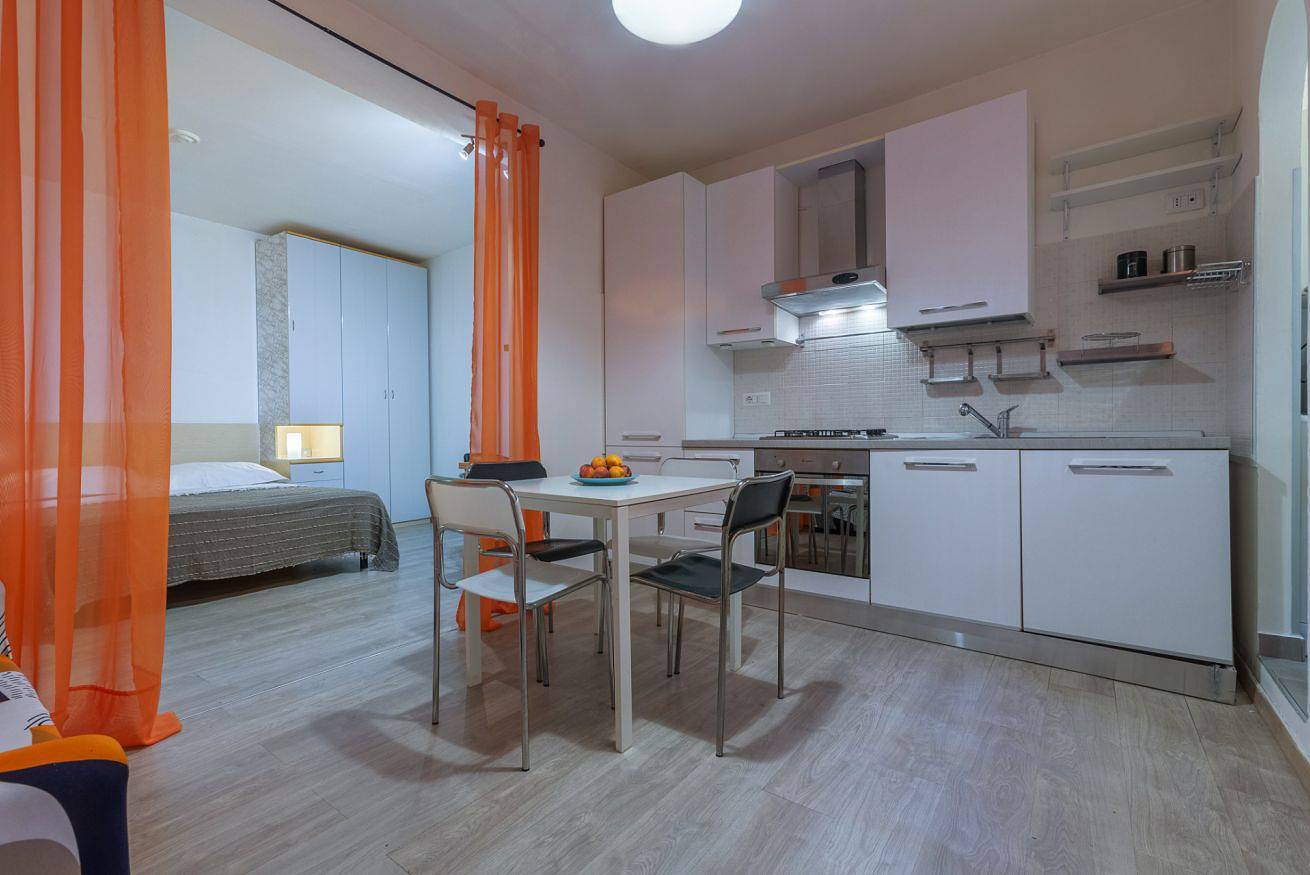 Entire apartment, Mandala Central & Comfy Studio in Bologna, Bologna Province