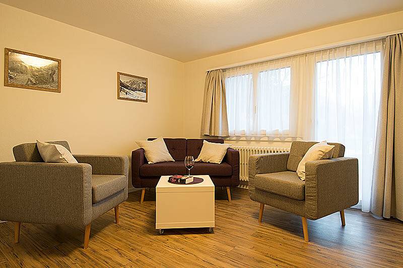 Geheel vakantieappartement, Soldanella - Ferienwohnung 2. Og Süd Ost in Grächen, Walliser Alpen