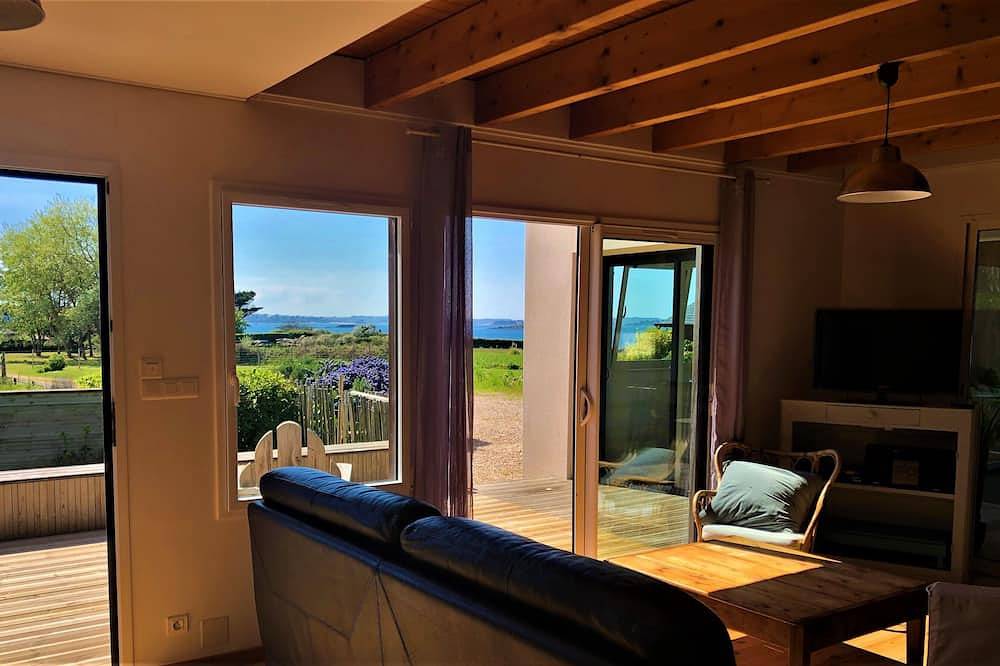 Stunning Sea View Private indoor swimming pool 29 to 300 m in Plougasnou, Ceinture Dorée