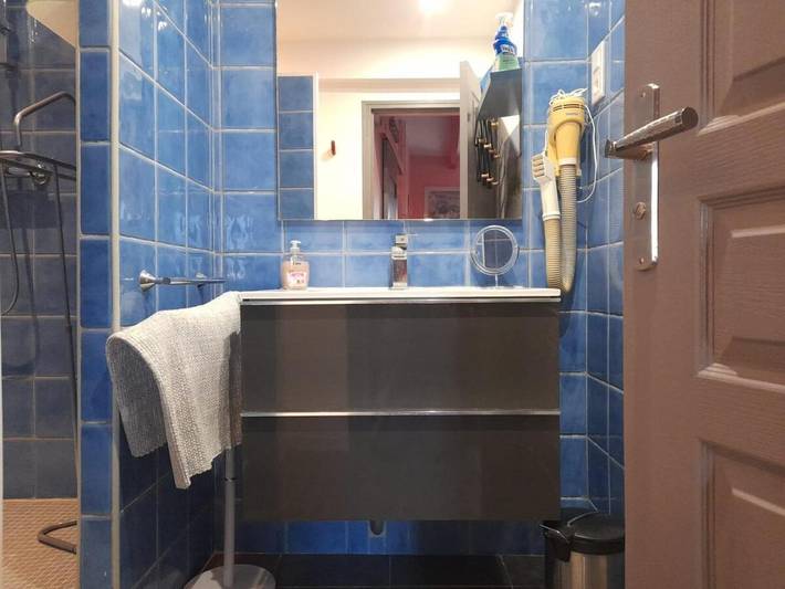 Location de vacances pour 10 personnes, avec piscine ainsi que jacuzzi et jardin à Espiens - 2