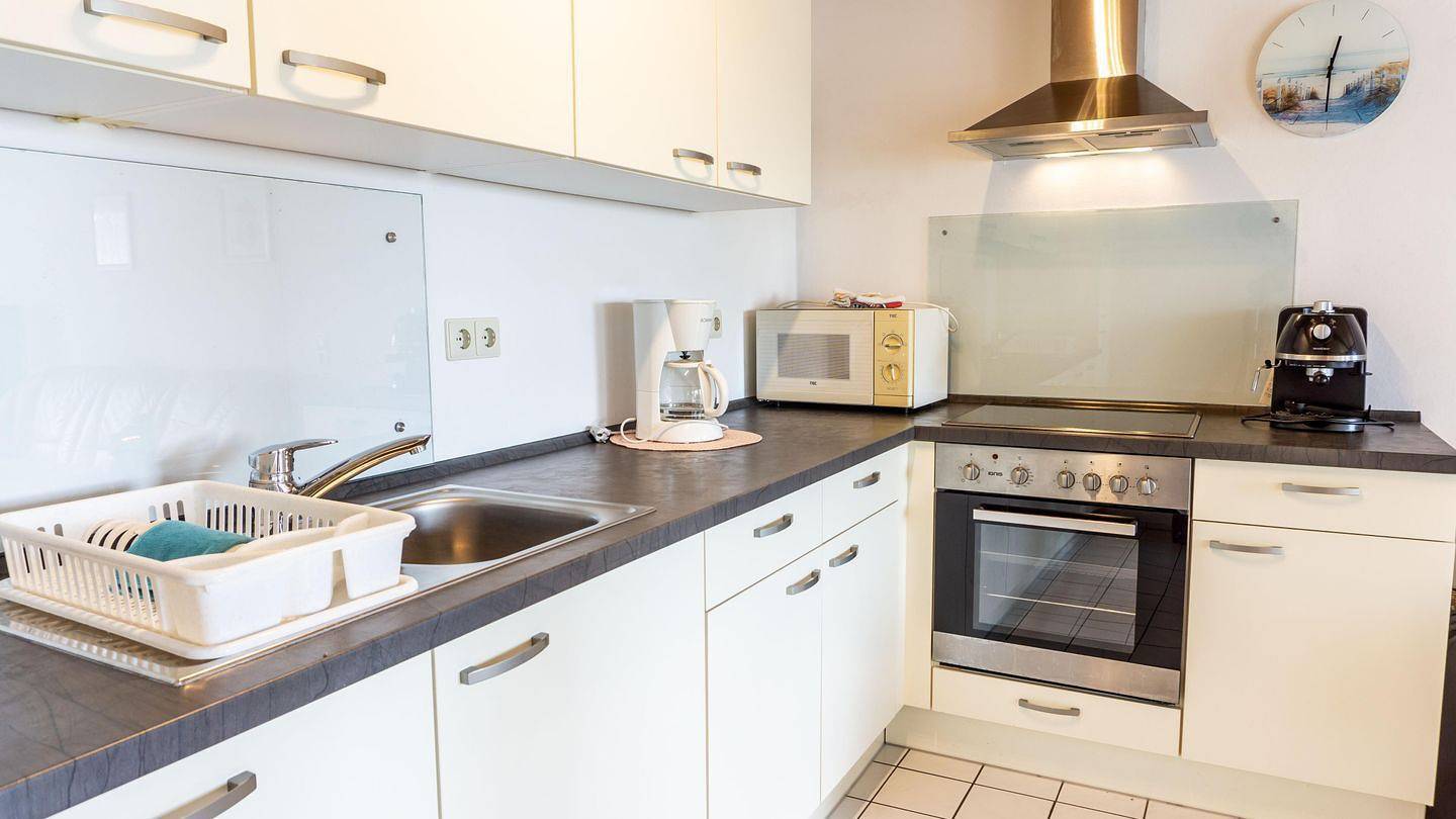 Ganze Wohnung, Ferienwohnung auf dem Ferienhof Nickelswarft 1 in Poppenbüll für 2-4 Personen in Poppenbüll, Eiderstedt