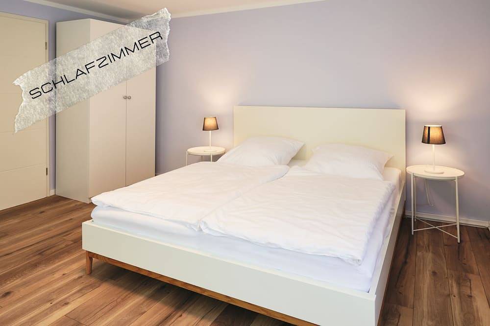 Ganze Wohnung, Großzügige Ferienwohnung  in zentraler und ruhiger Lage mit Terrasse in Büsum, Dithmarschen