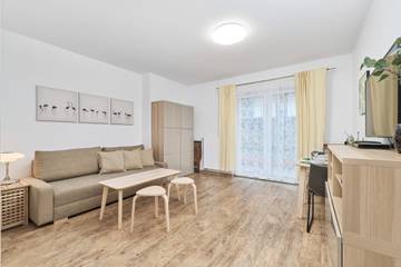 Studio für 2 Personen, mit Balkon/Terrasse, kinderfreundlich in Breslau