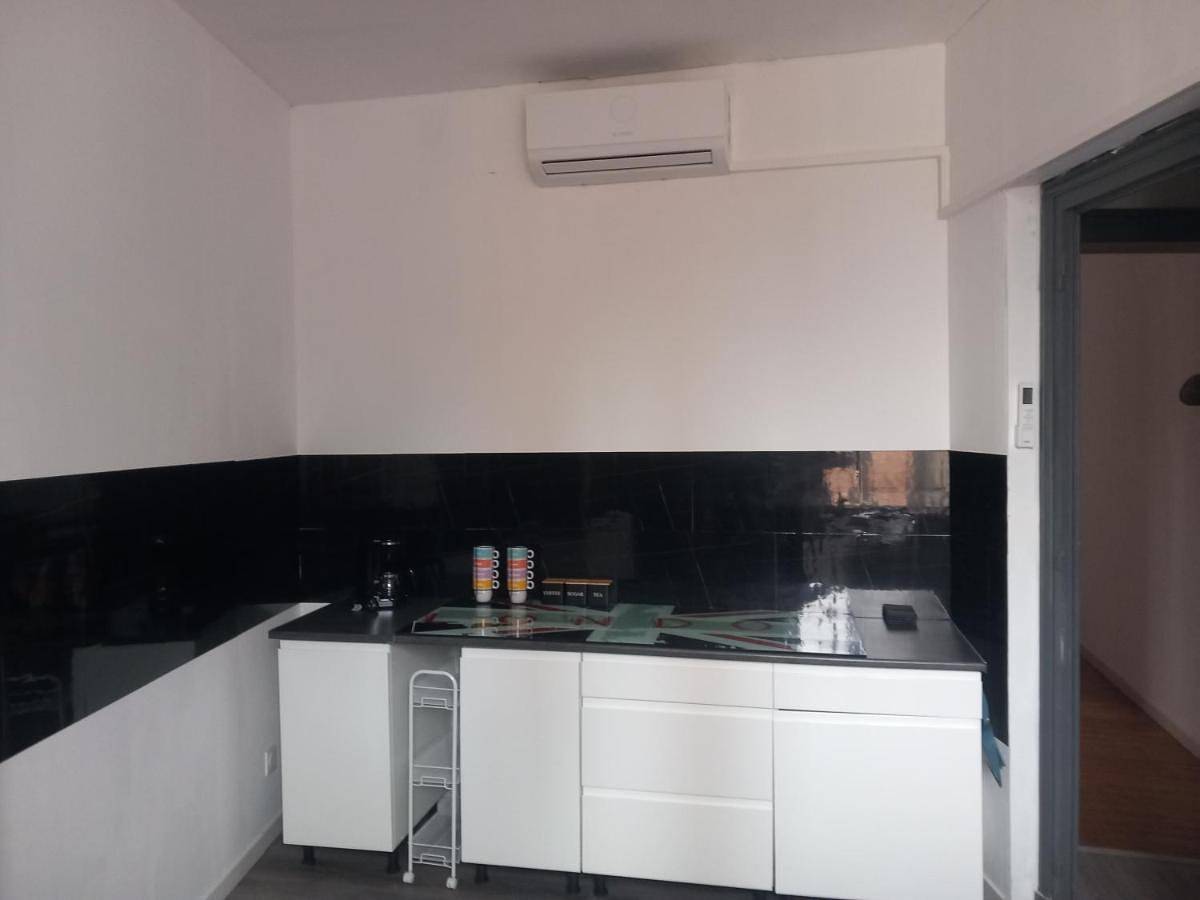 Appartement entier, Appartement grand T2 in Mussidan, Périgord Blanc