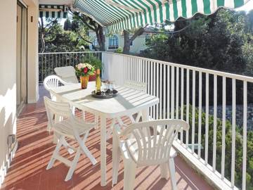Gîte pour 3 personnes, avec balcon dans Cap d’Antibes