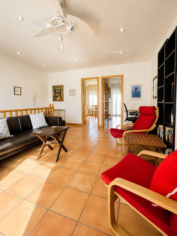 Appartamento intero, Appartamento vacanze per 6 persone con balcone in Platja Fonda (Sitges), Sitges