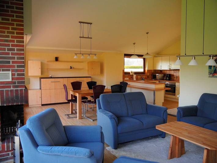 Ferienwohnung für 5 Personen, mit Terrasse und Garten, kinderfreundlich in Tossens - 2