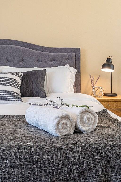 Modern, Kingsize-Betten, in der Nähe von allem in Tigard, Washington County (OR)