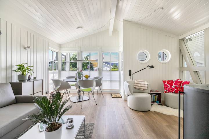 Ferienhaus für 4 Personen, mit Garten und Sauna sowie Seeblick in Schlei
