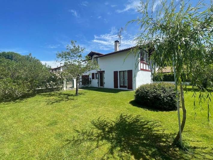 Location de vacances pour 6 personnes, avec jardin et vue à Saint-Pée-sur-Nivelle - 3