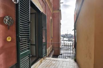 Ferienwohnung für 3 Personen, mit Balkon in Salerno