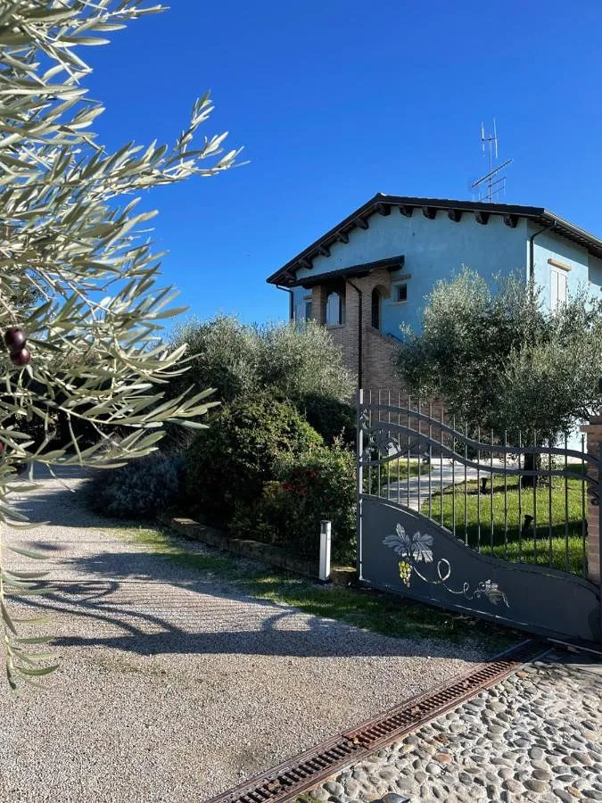Homestay for 3 people, with pool and garden - 1