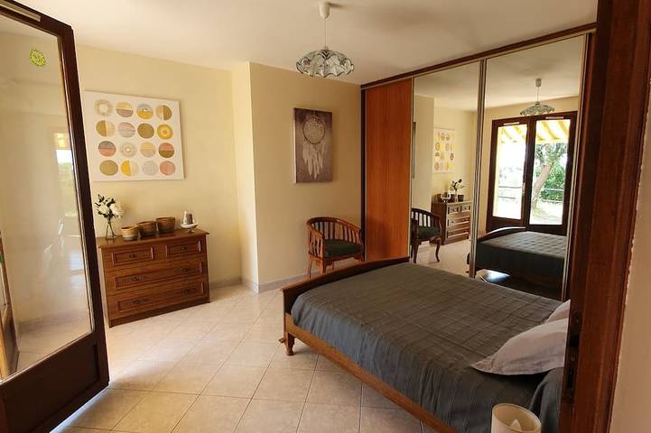 Gîte pour 6 personnes, avec jardin à Taglio-Isolaccio - 2