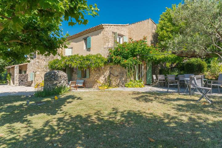 Maison de vacances pour 12 personnes, avec Jardin dans le Luberon