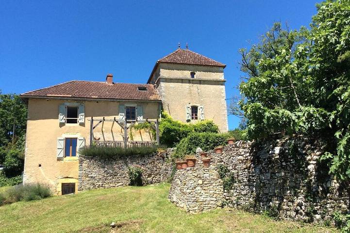 Gîte pour 10 personnes, avec jardin à Les Arques