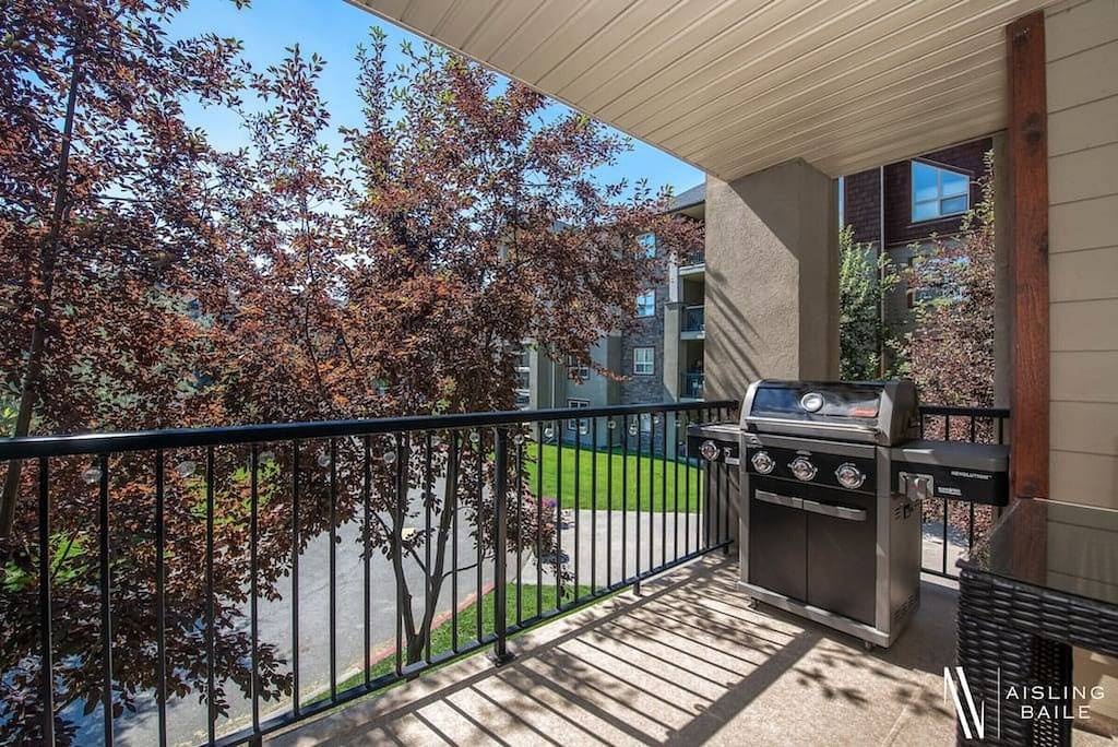 Ganze Wohnung, Stylish | Spacious | Pool | Hot Tub | Lake Front in Kootenay-Nationalpark