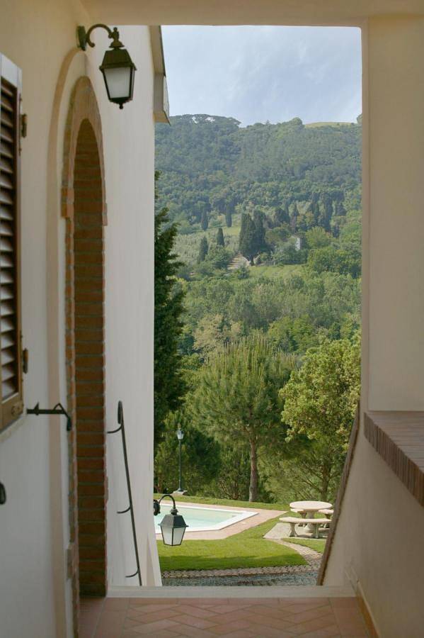 Large Double Room in Rosignano Marittimo, Costa degli Etruschi