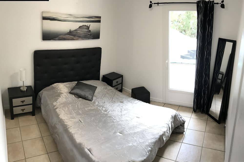 A 100 Metros De La Playa De Santa Giulia, Villa Con Aire Acondicionado Para 2 A 6 Personas in Santa Giulia, Porto Vecchio