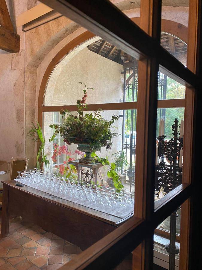 Seven-Bedroom House in Rogny-les-Sept-Écluses, Région d'Auxerre