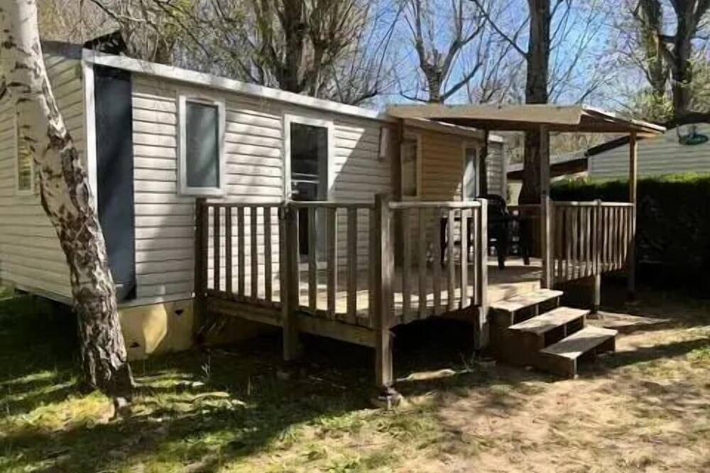 Mobilhome pour 6 Personnes in Millau, Parc naturel régional des Grands Causses