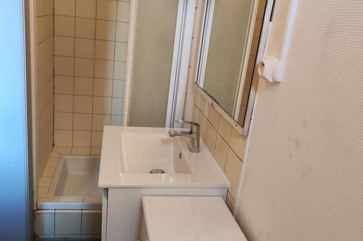 Ganze Wohnung, Spacious Studio Comfort in Straßburg, Region Straßburg