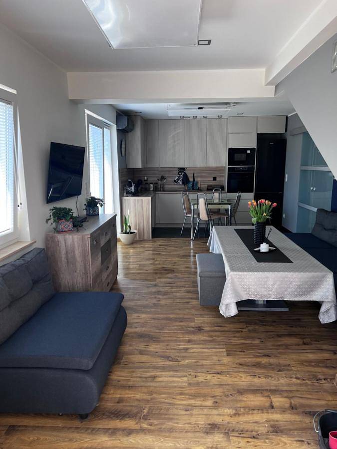 Apartament wakacyjny dla 6 osób, z ogród w Słupsk