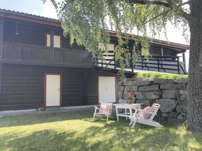 Ferienwohnung für 2 Personen, mit Ausblick und Seeblick sowie Garten - 1