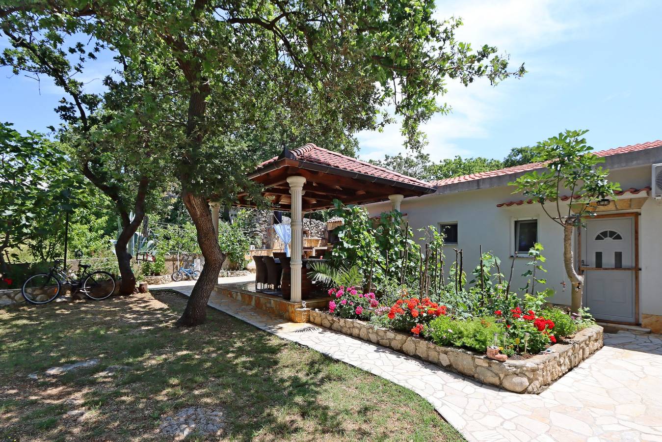 Geheel appartement, Eenkamerappartement met terras en uitzicht op zee Potocnica, Pag A-6338-b in Novalja, Pag