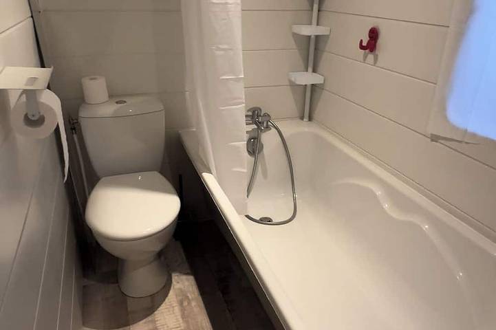 Duo, Jaccuzi Privatif, Piscine, à 40 m de la mer Animaux de Compagnie Acceptés in Vidauban, Draguignan Region