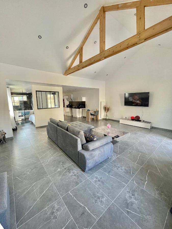 Location de vacances pour 2 personnes, avec jacuzzi ainsi que terrasse et jardin à Giberville - 2