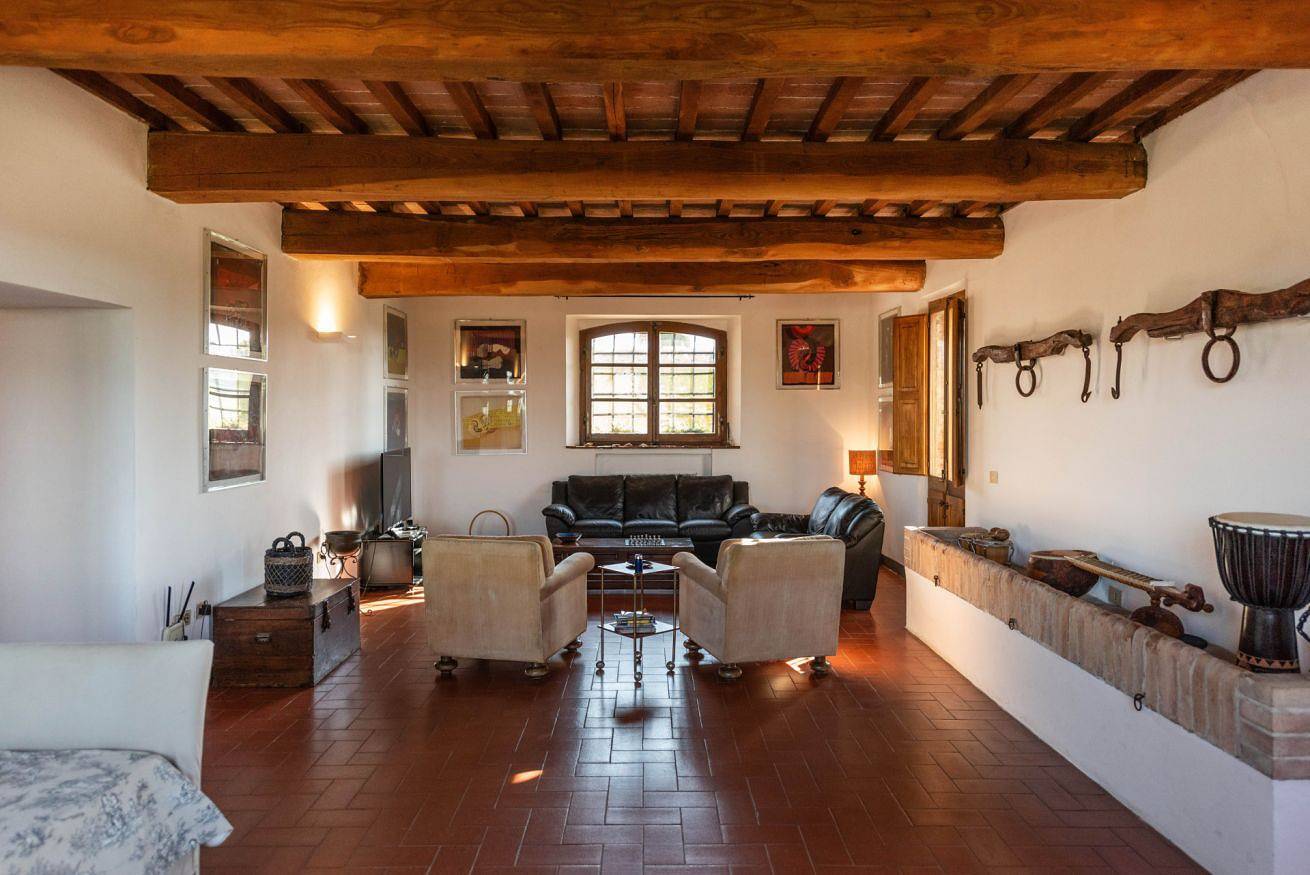 Entire apartment, Villa Charming on the Hills | Mixed of Authentic and Modern Tuscan Style in Siena, Siena Province