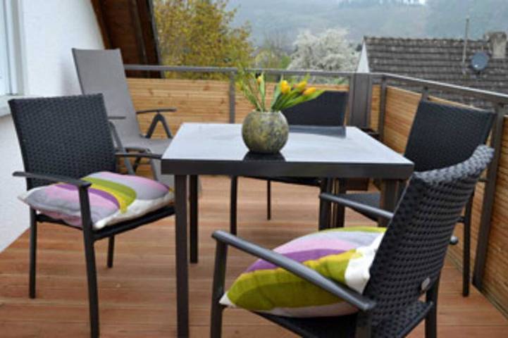 Ferienwohnung für 3 Personen, mit Garten und Sauna in Pünderich