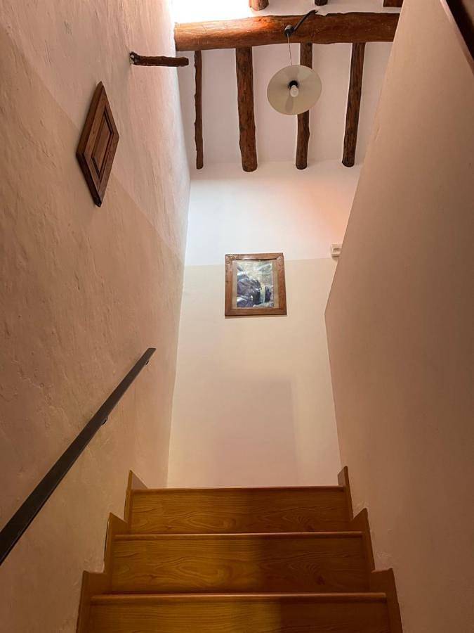 Casa rural para 6 personas, con balcón en Los Serranos - 4