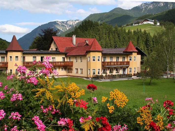 Hotel für 2 Personen, mit Terrasse und Whirlpool sowie Garten und Pool in Mostviertel-Eisenwurzen