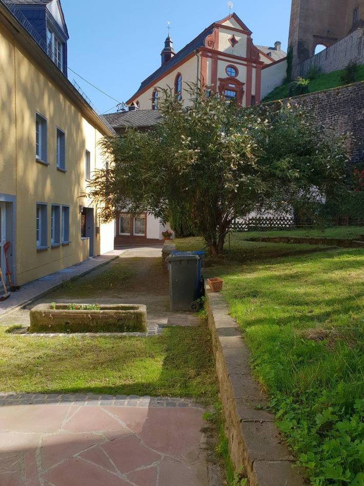 Ferienhaus für 10 Personen, mit Terrasse und Garten in Malberg