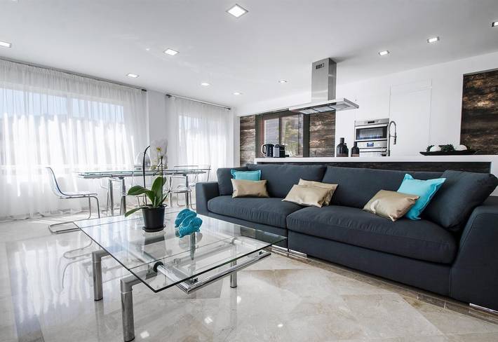 170m² Penthouse with Sea View with Pool, Wi-Fi & Terrace in Benalmádena Costa, Benalmádena