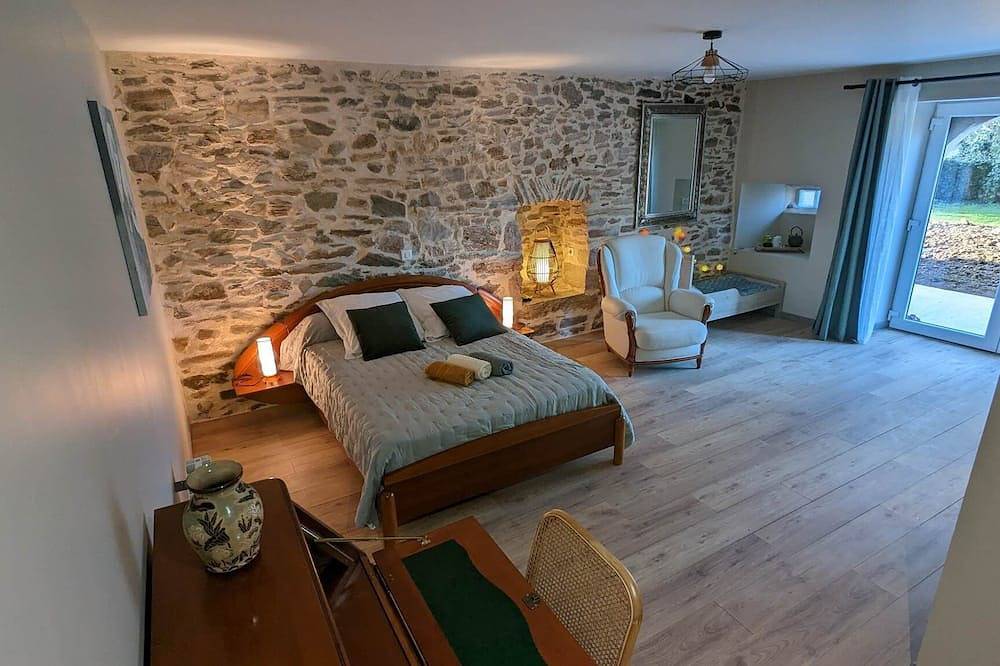 Chambre d'hôte dans demeure de caractère, charme et confort ! in Bagnac-sur-Célé, Lot