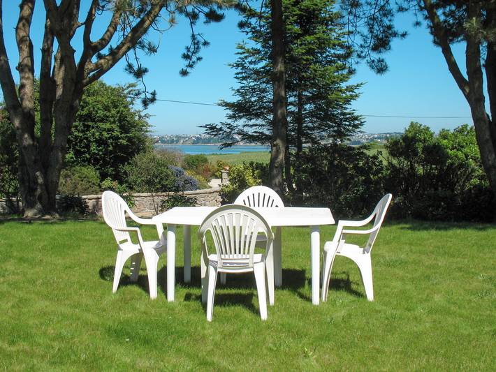 Location de vacances pour 4 personnes, avec terrasse et jardin, animaux acceptés à Saint-Pol-de-Léon - 3