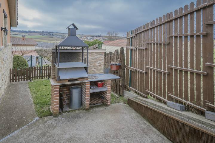 Chalet para 8 personas, con jardín, Familias con niños en Provincia de Burgos - 2