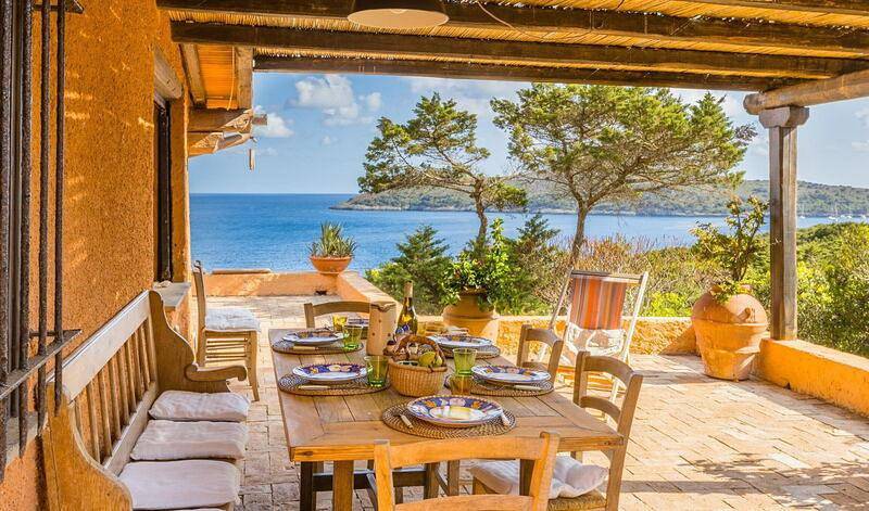 Casa vacanza per 10 persone, con giardino e terrazza in Isola del Giglio
