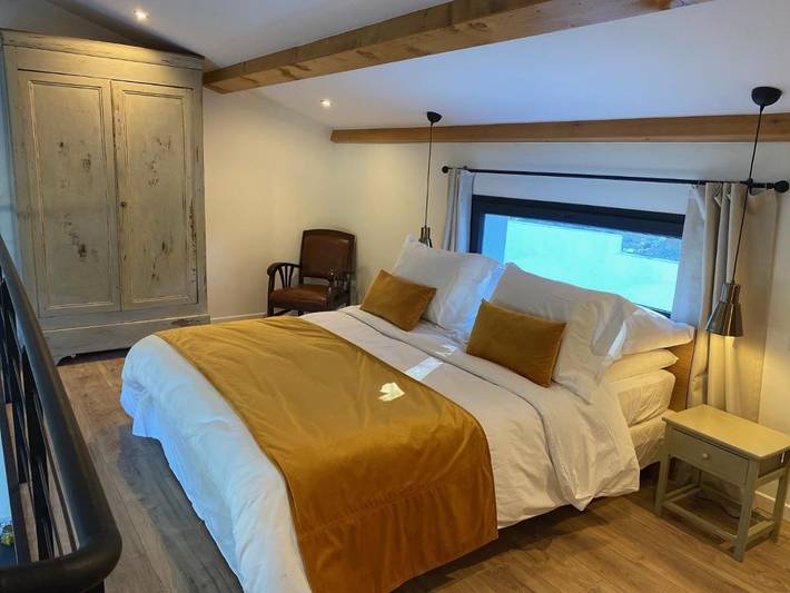 Location de vacances pour 4 personnes, avec vue et jardin à Le Puy-Sainte-Réparade - 4