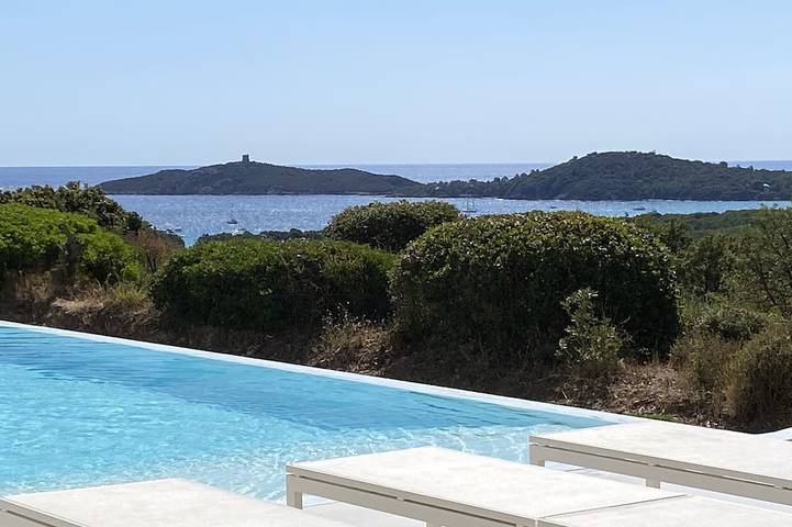 Chalet para 16 personas, con jardín y piscina, Se admiten mascotas - 1
