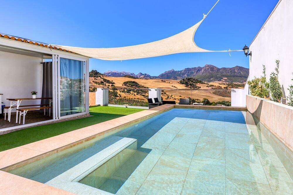 Casa vacanza a Montecorto a partire da 185€ a notte
