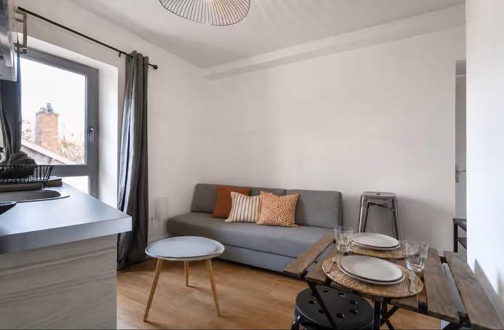 Gîte pour 4 personnes, avec Vue dans Bourse du Travail Salle Albert Thomas