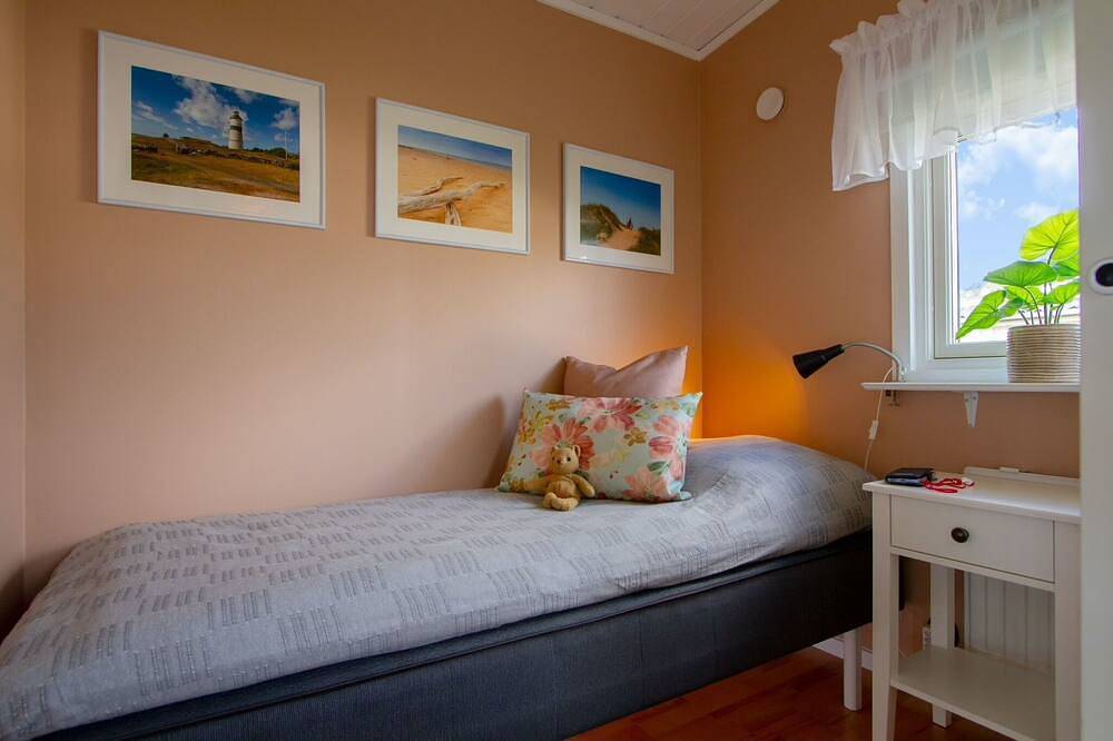 Cottage 300 m from Skrea beach. Sheets, towels and cleaning are always included. in Falkenbergs und Umgebung